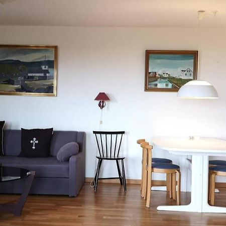 Large Apartment With Fabulous View Of Tórshavn Kültér fotó