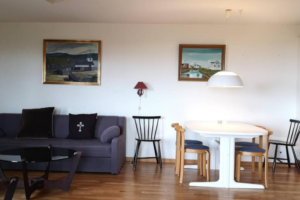 Large Apartment With Fabulous View Of Tórshavn Kültér fotó